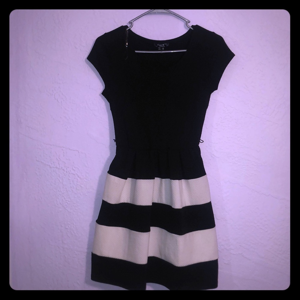 Black and white dress